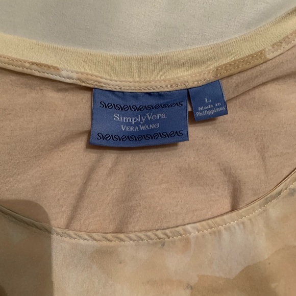 Vera Wang in good condition top - Picture 3 of 3